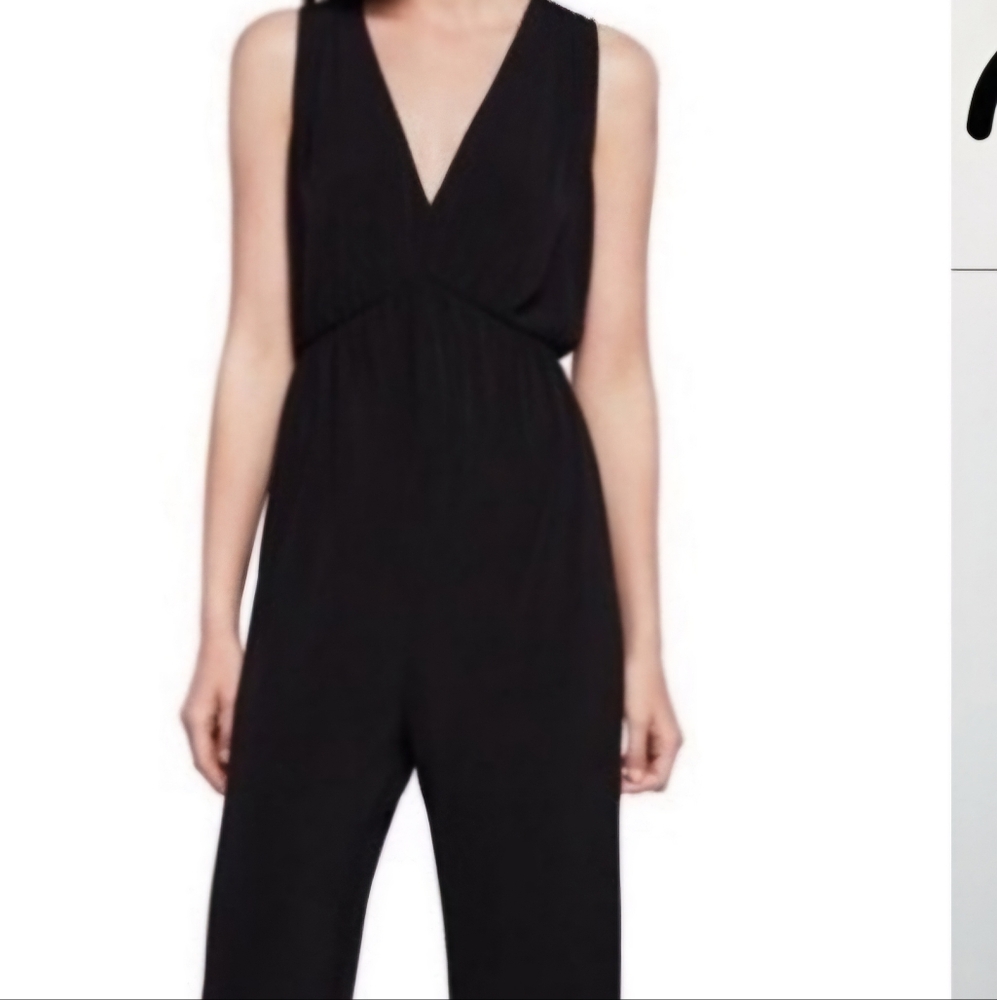 Bcbgeneration Jumpsuit - Medium - image 1